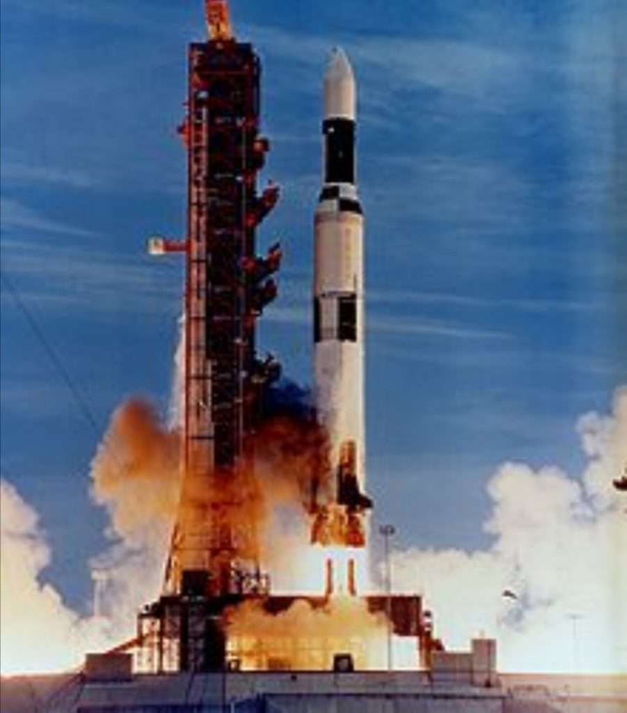 Saturn 5